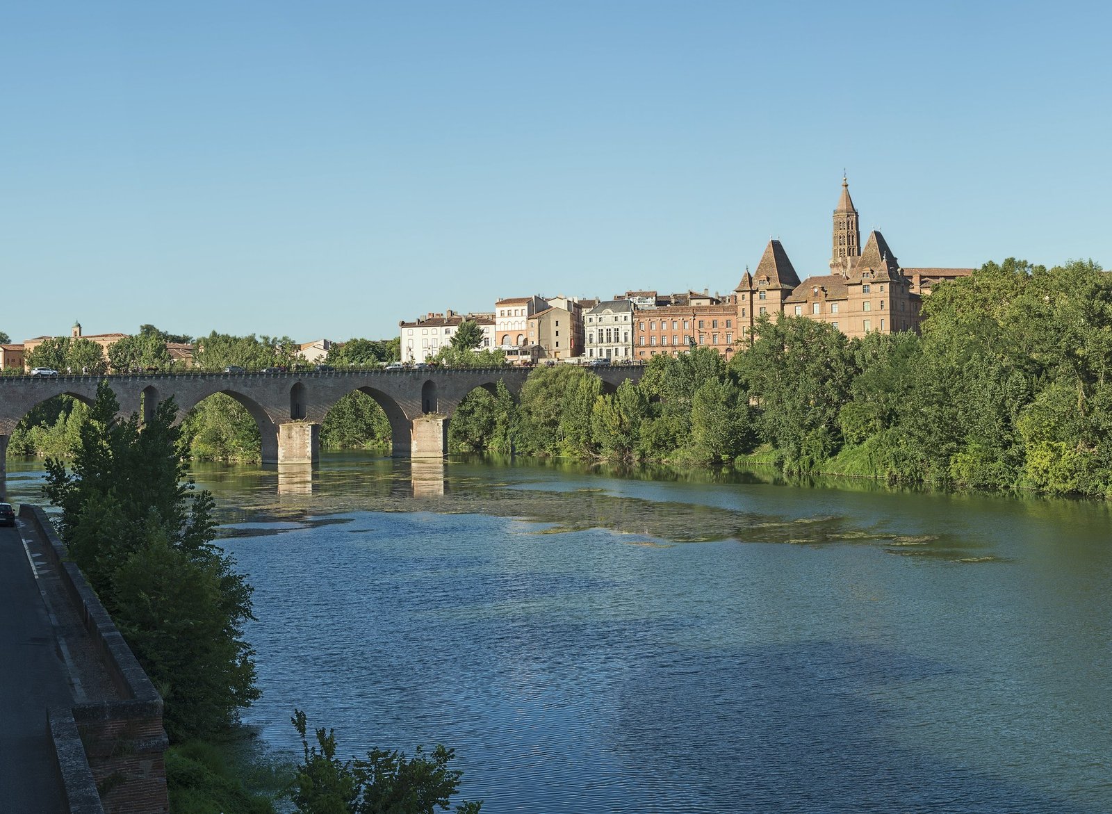 Le Pont Vieux de Montauban sur le Tarn